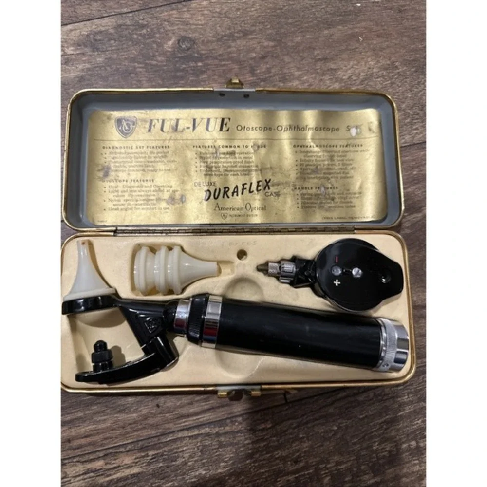 ful-vue otoscope deluxe duraflex‎ case american optical. Vintage. Old.